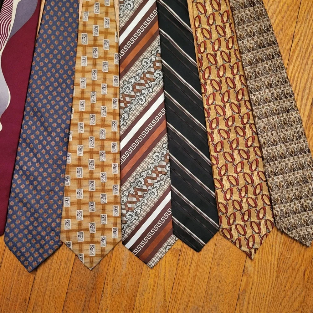 12 Necktie Lot Bundle Multicolor Silk Geometric Paisley Crafting Preppy Academia